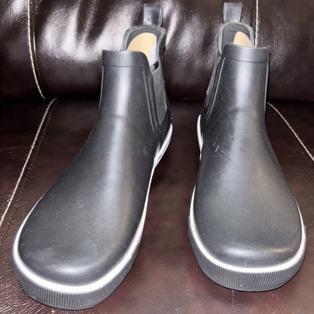 Rocket Dog Black Slip-On Rain Chelsea Boots - Picture 2 of 12
